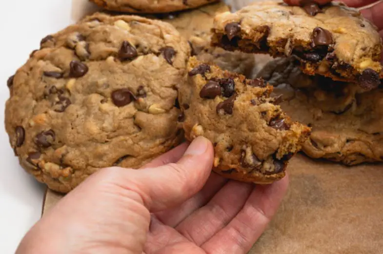 Peanut Butter Chocolate Chip Cookies