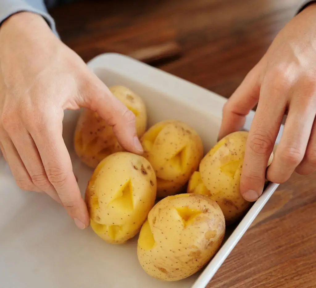 Chicken alfredo baked potatoes recipe