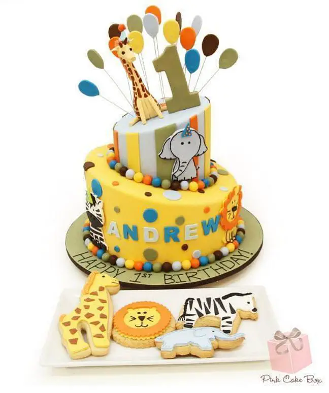 1st birthday safari cake