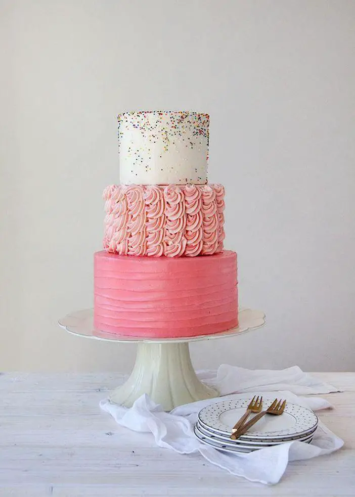 3 tier pink birthday cakes