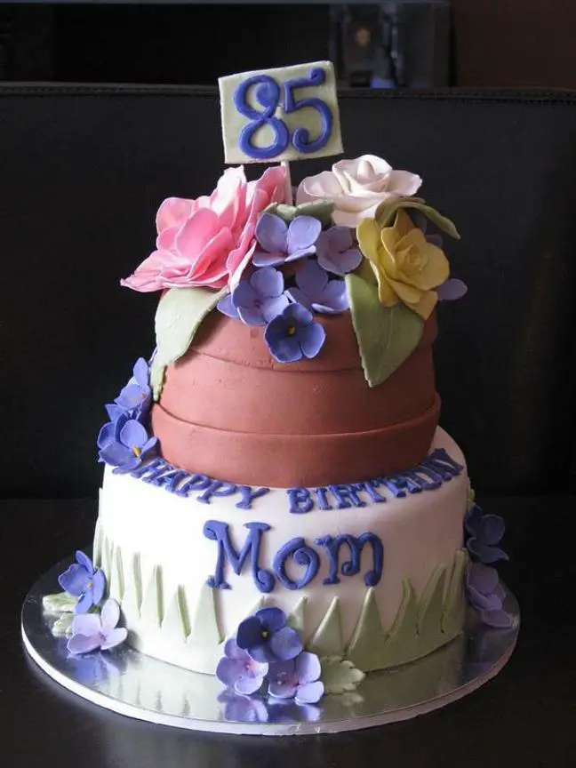 85th birthday cake designs