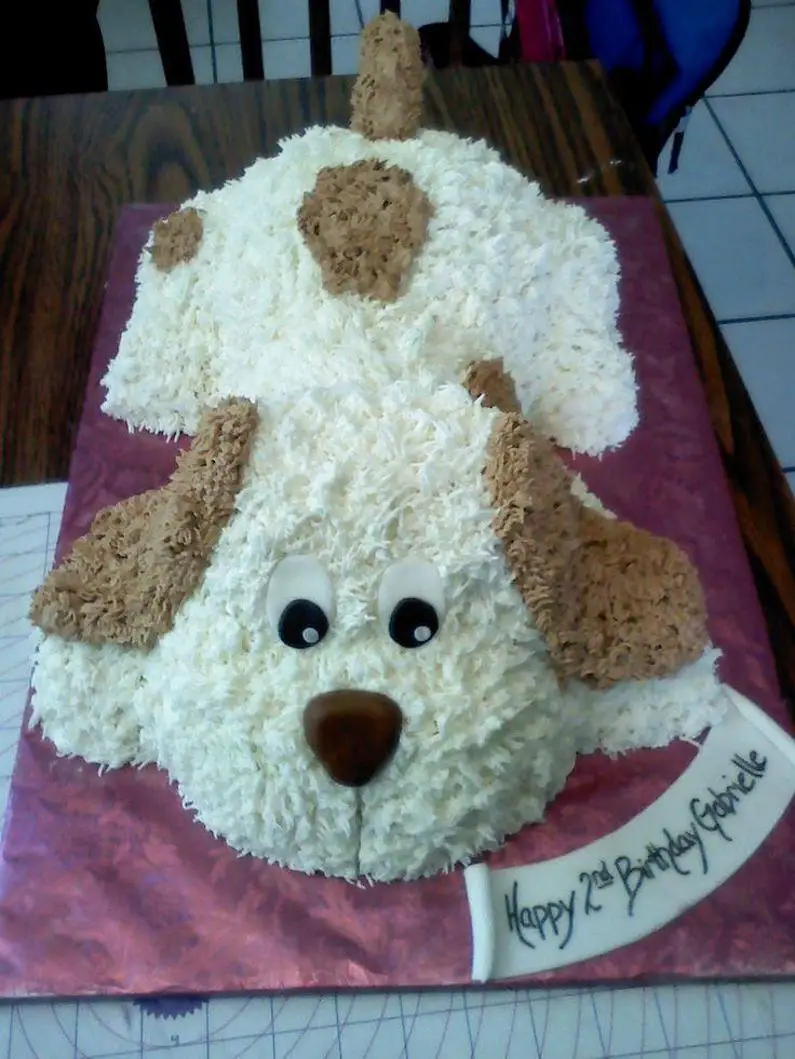 animal shaped birthday cakes