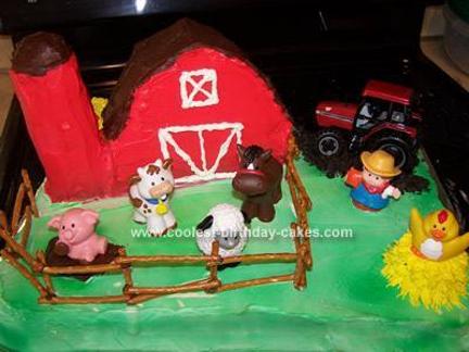barnyard birthday cakes