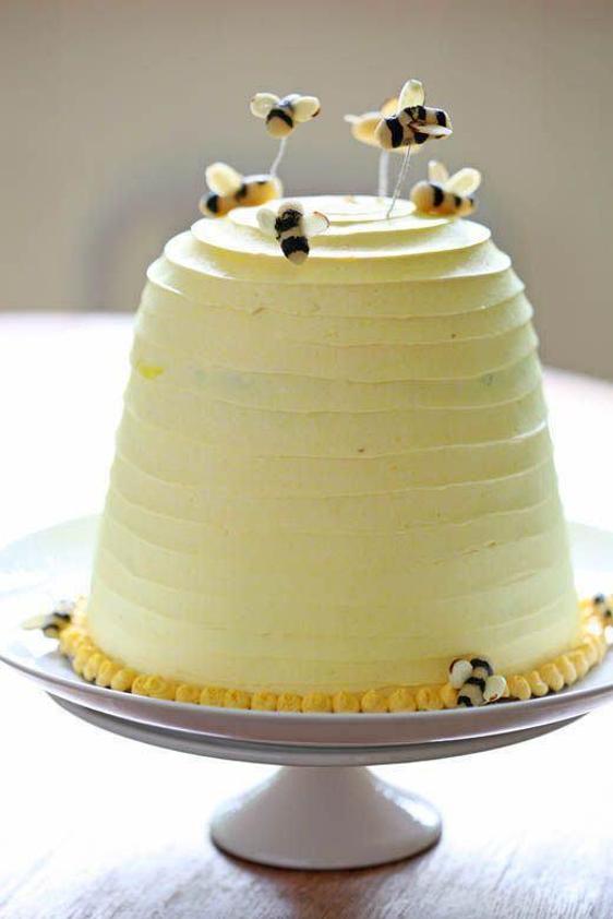 Beehive birthday cake