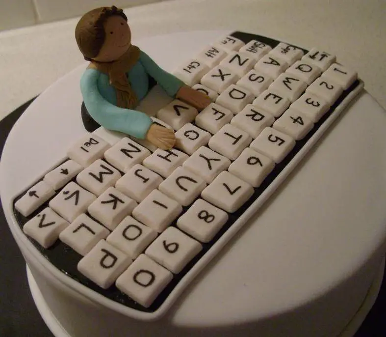 birthday cake for computer geek