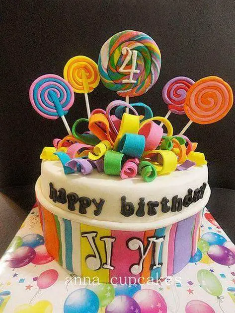 birthday cake with lollipops