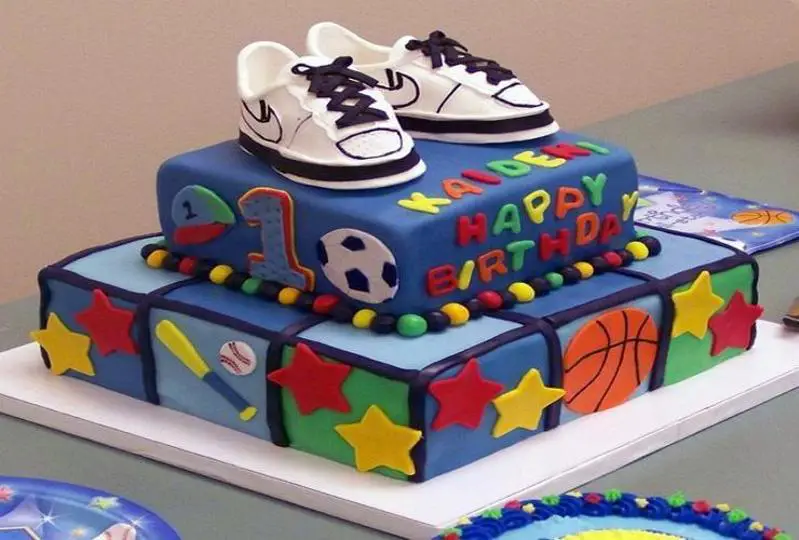 birthday cakes for 1 year old boys