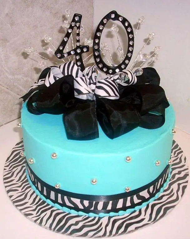 birthday cakes for 40 year old woman