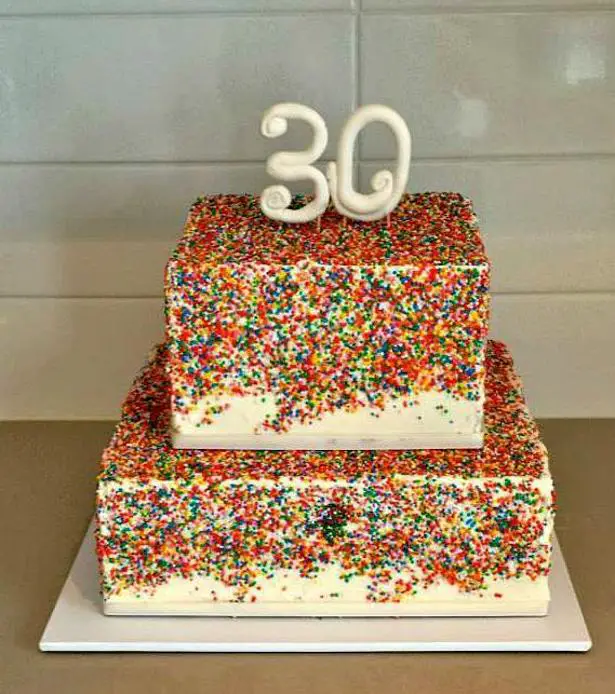 birthday cakes ideas for 30 years old