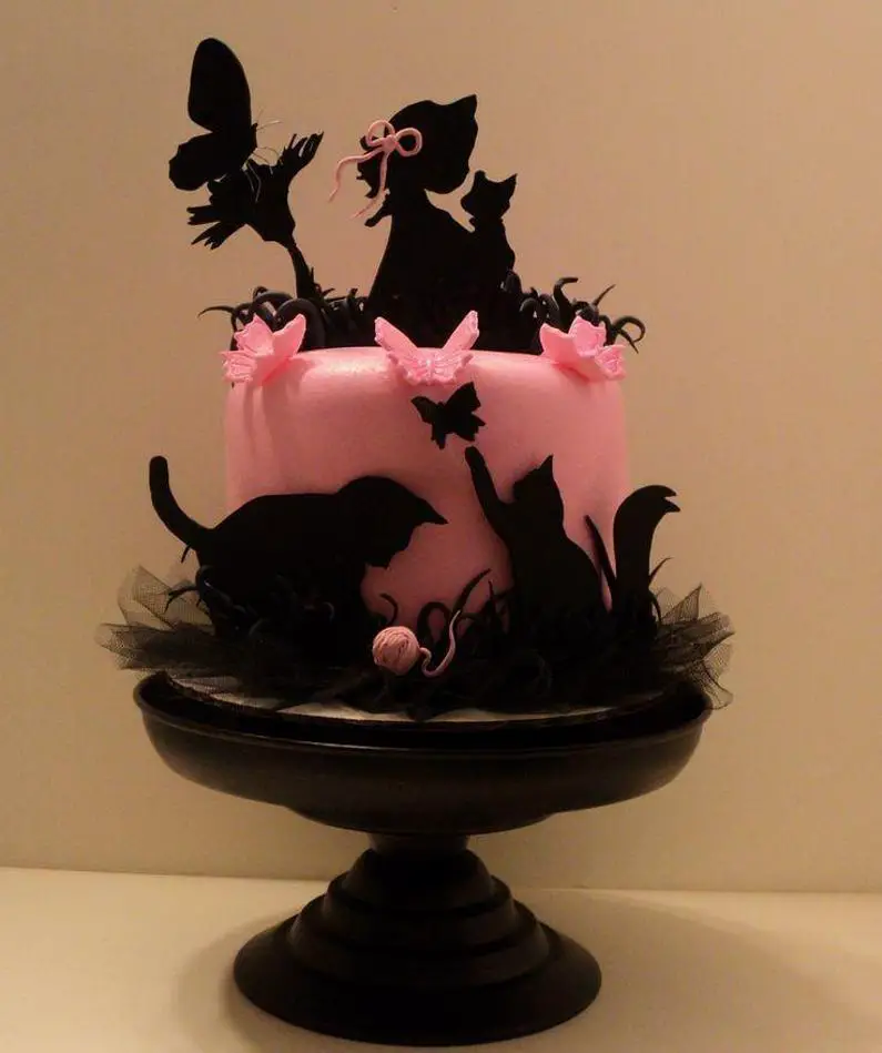black cat birthday cake
