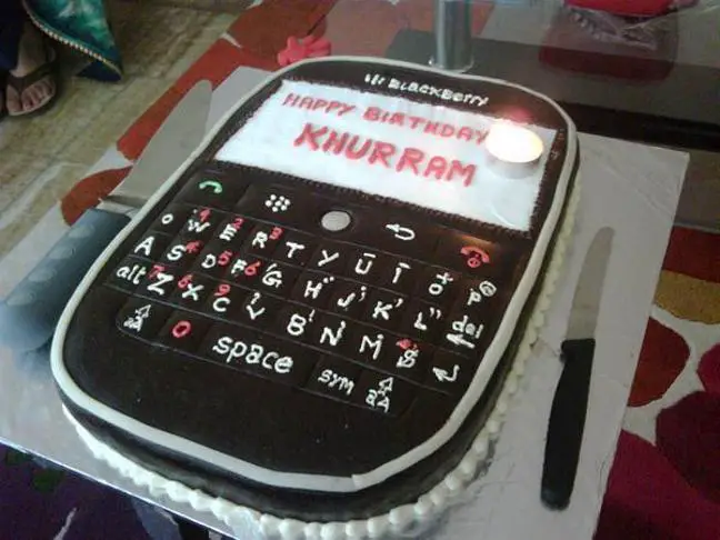 blackberry birthday cake