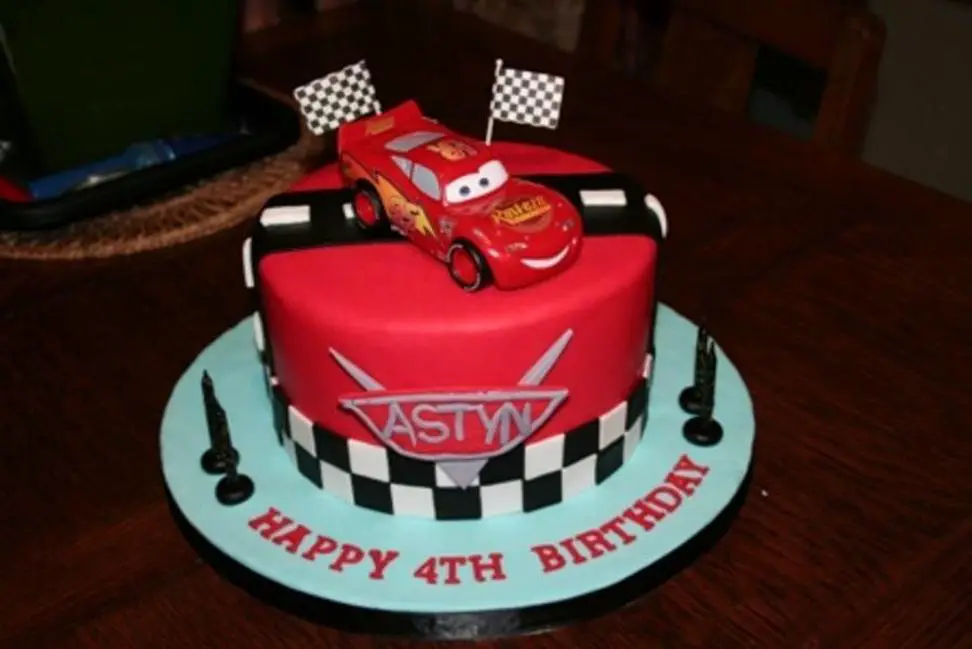 cars themed birthday cakes