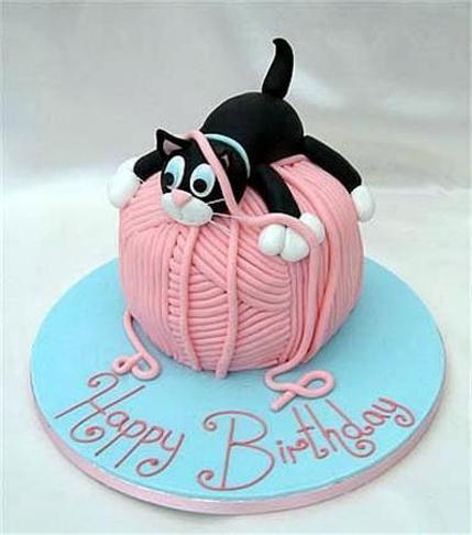 cat design birthday cake