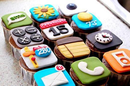 cell phone birthday cake