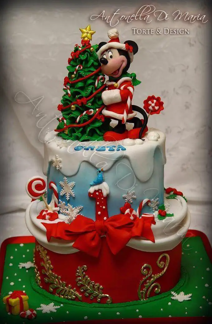 christmas themed birthday cakes
