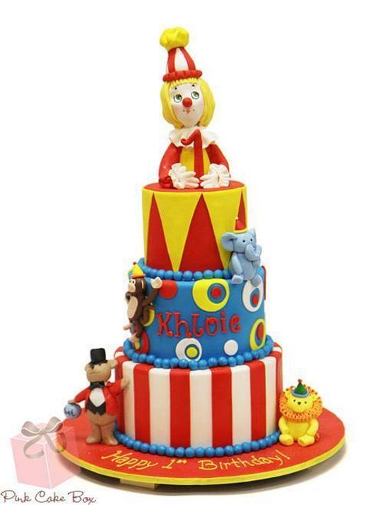 clown birthday cakes