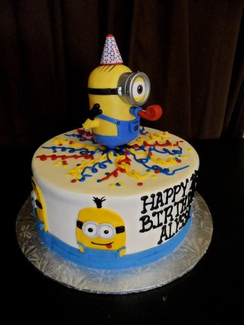 despicable me minion birthday cake