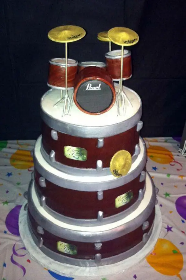 drums birthday cake