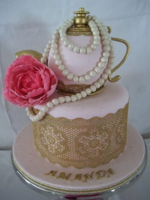 elegant ladies birthday cakes