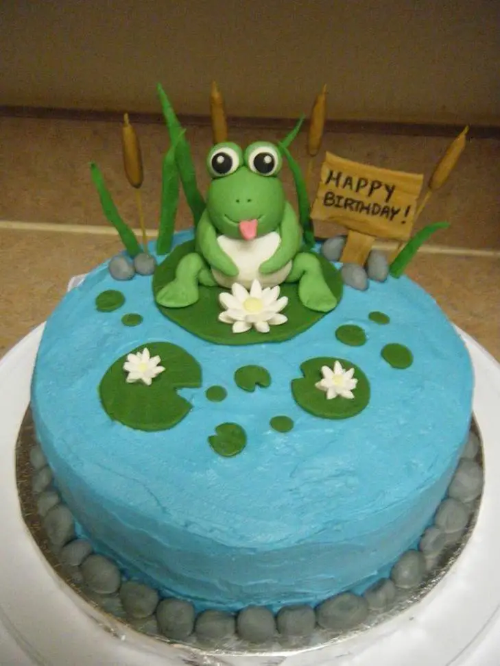 frog cakes for birthday