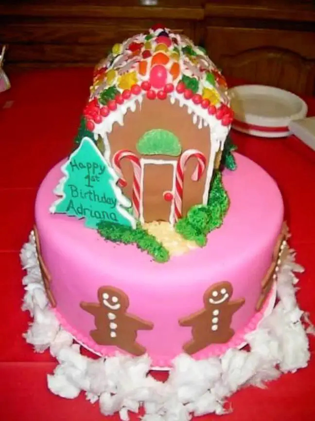 gingerbread house birthday cake