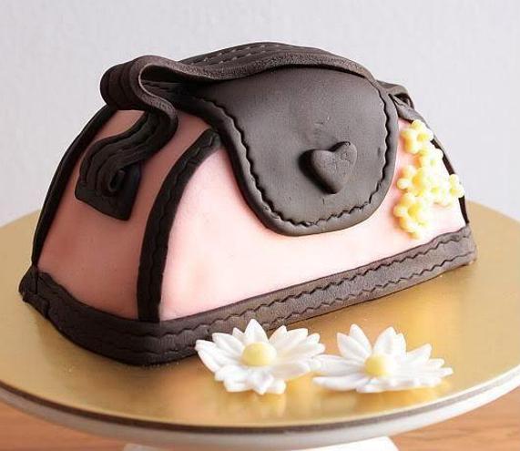 handbag shaped birthday cakes