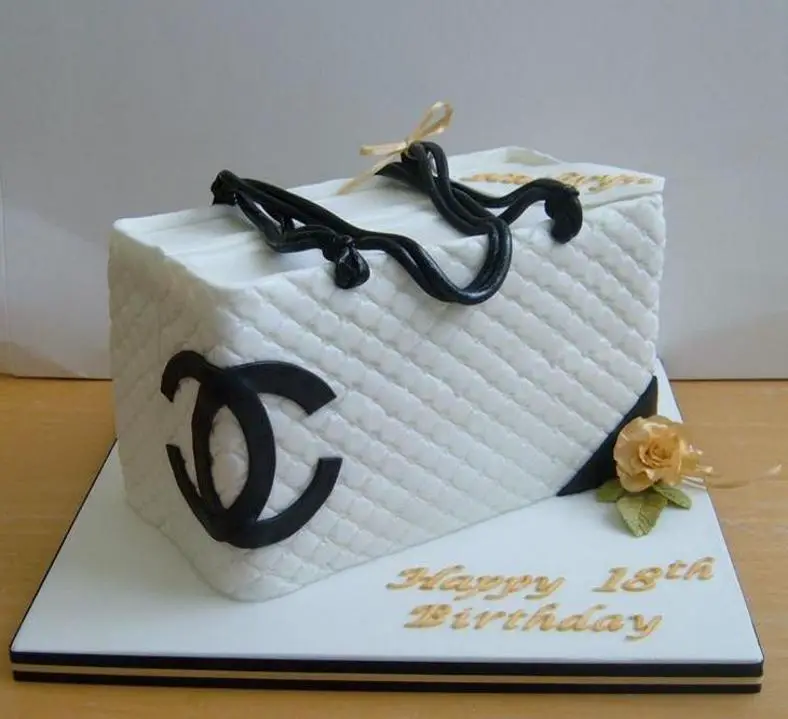handbag shaped birthday cakes