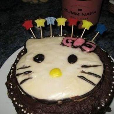 hello kitty chocolate birthday cake
