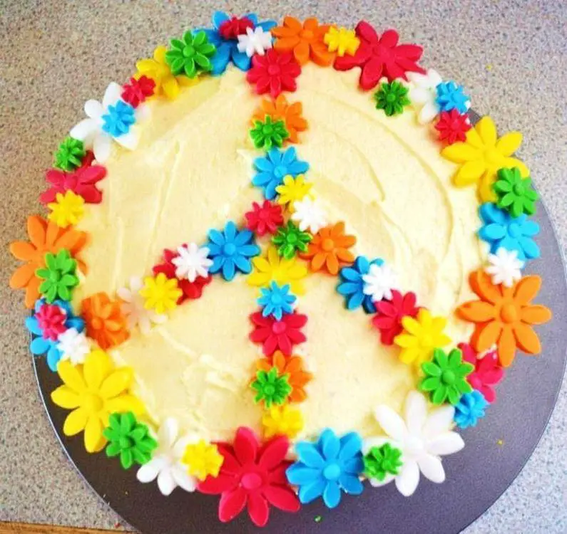 hippy birthday cake
