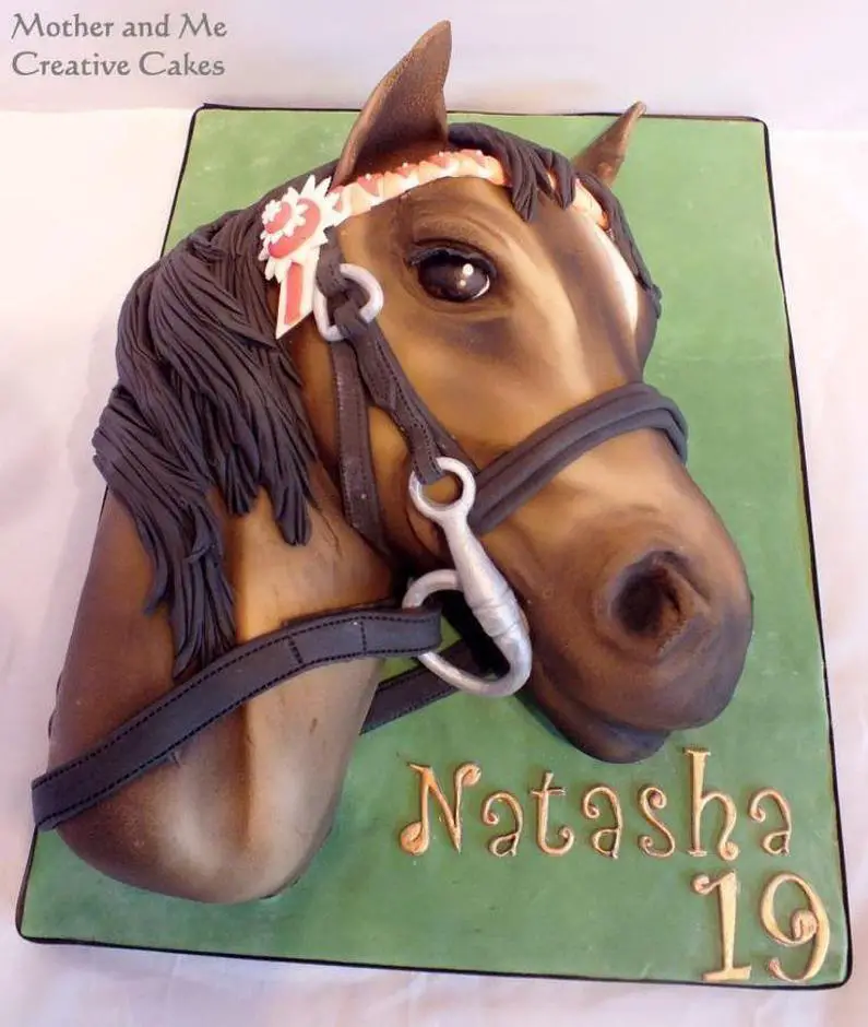 horse head birthday cake