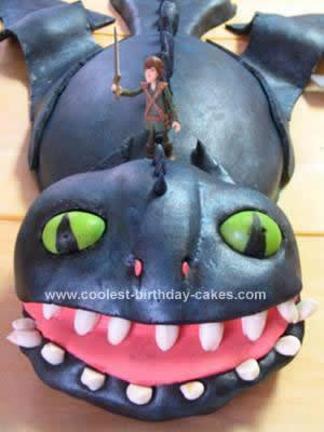 how to train your dragon birthday cake