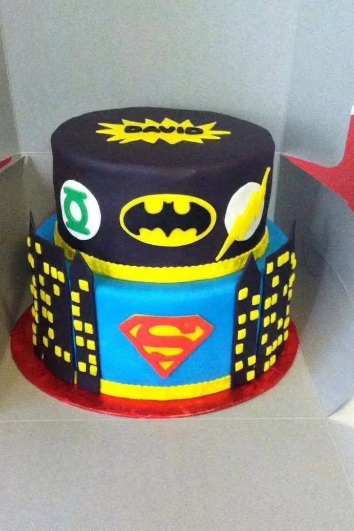 Justice League Birthday Cake Thesmartcookiecook 2948