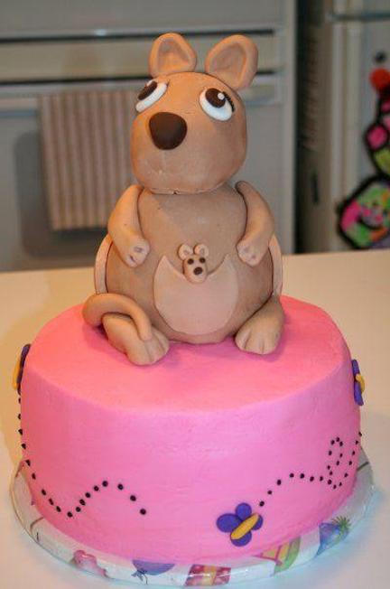 kangaroo birthday cake