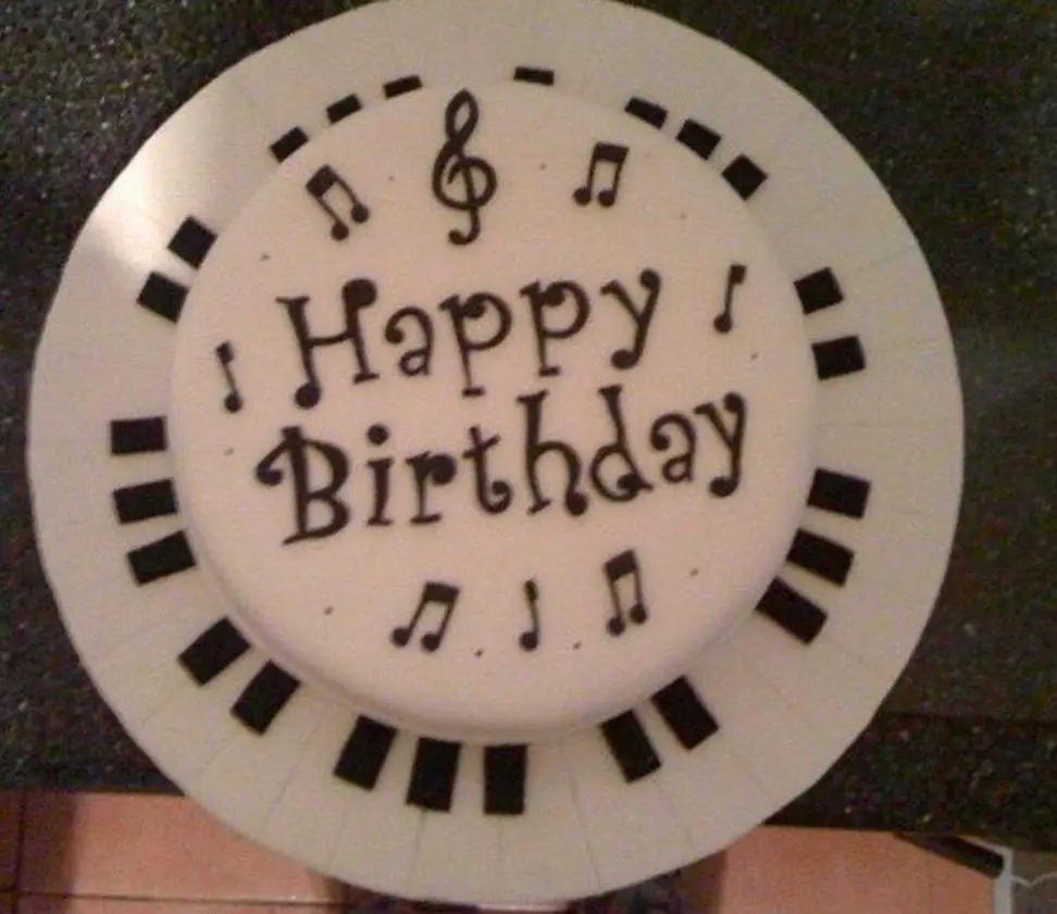 keyboard birthday cake