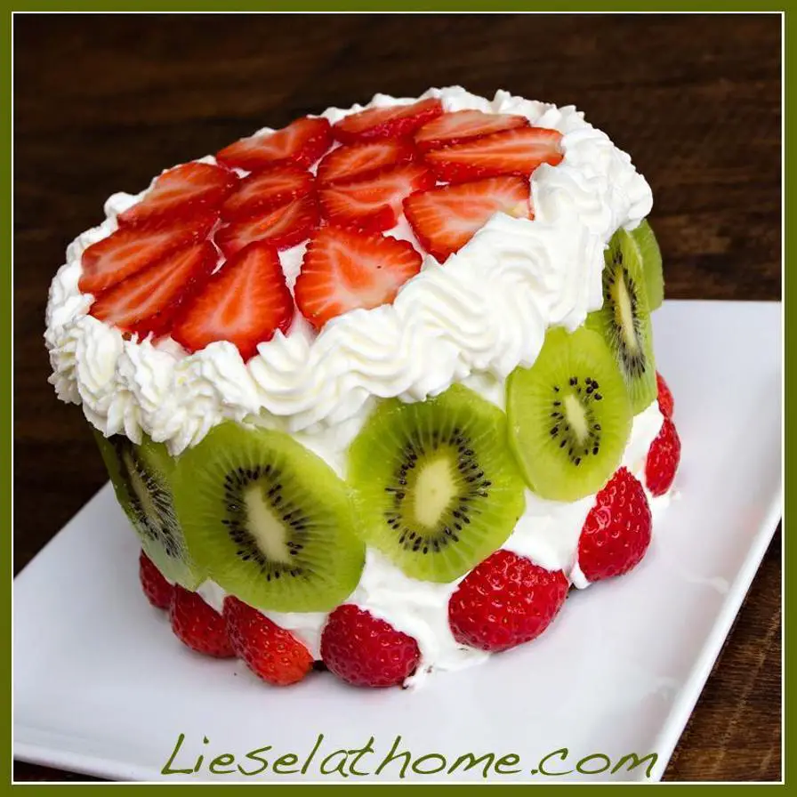 kiwi birthday cake