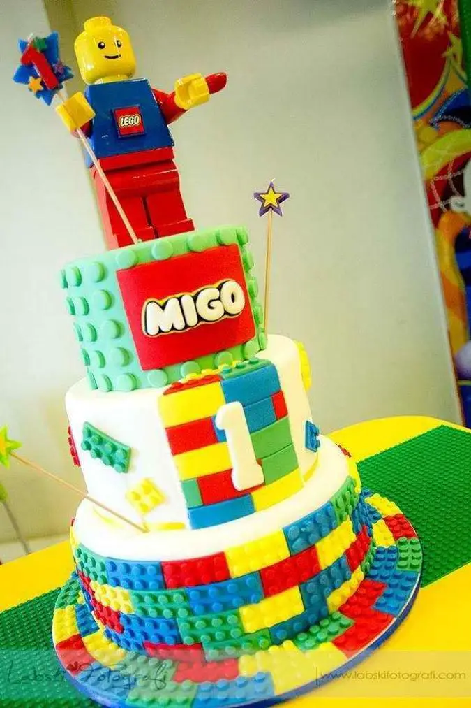 lego themed birthday cakes