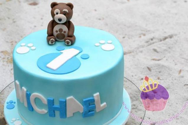 little bear birthday cake