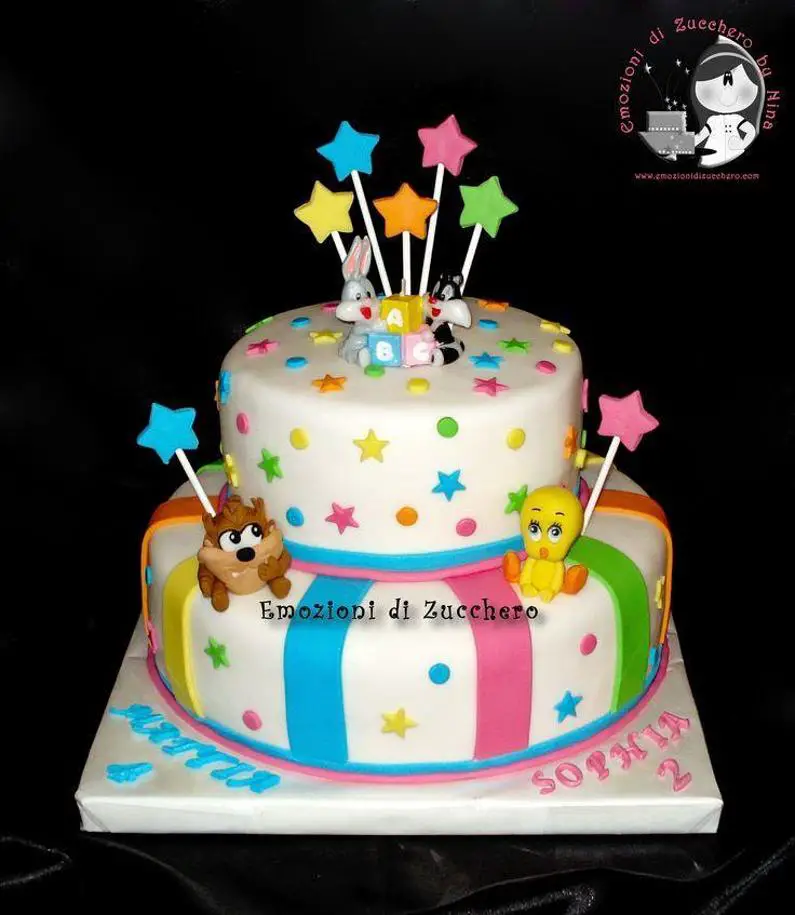 looney tunes birthday cake