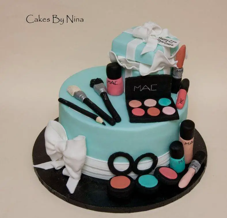 makeup birthday cakes