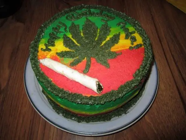 marijuana birthday cakes