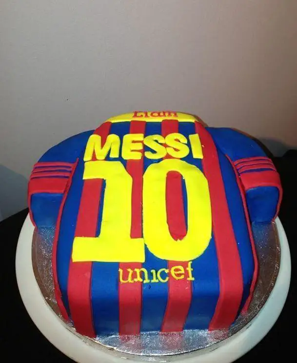 messi birthday cake