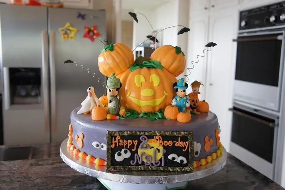 mickey mouse halloween birthday cakes
