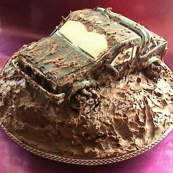 mud truck birthday cakes
