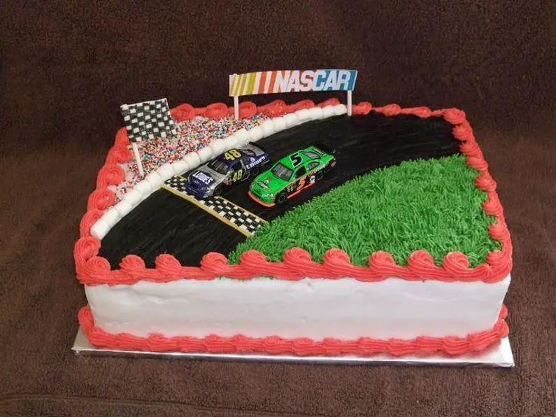 nascar birthday cakes