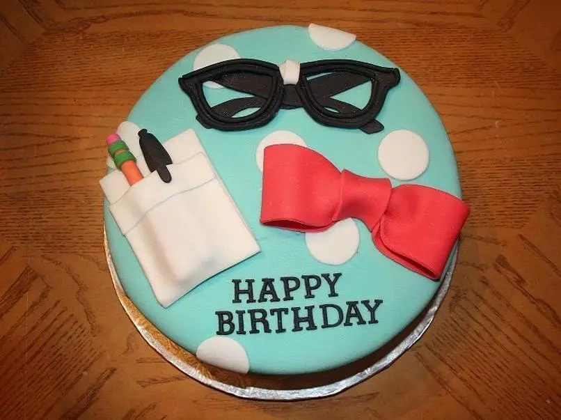 nerdy birthday cakes