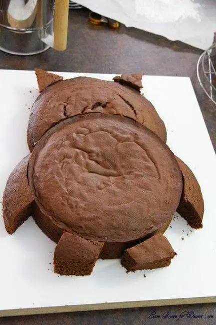 owl shaped birthday cake