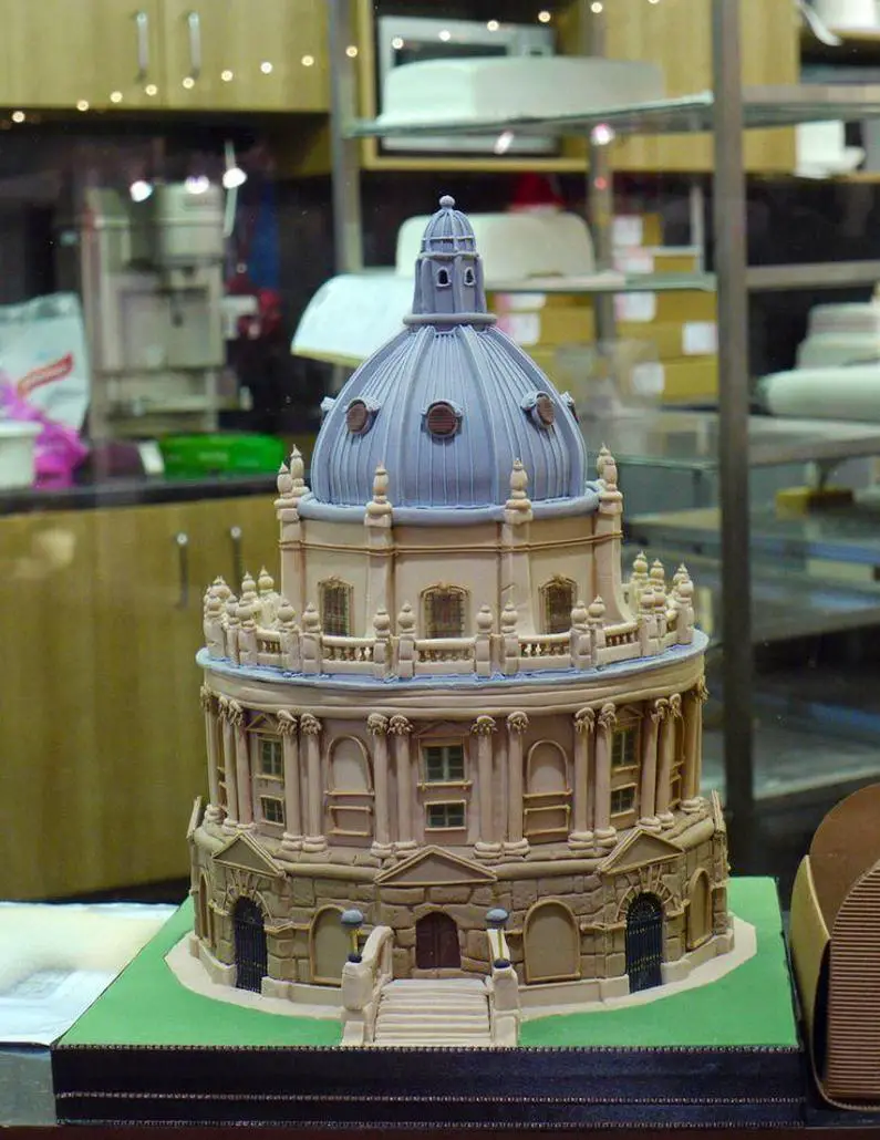 Oxford birthday cake