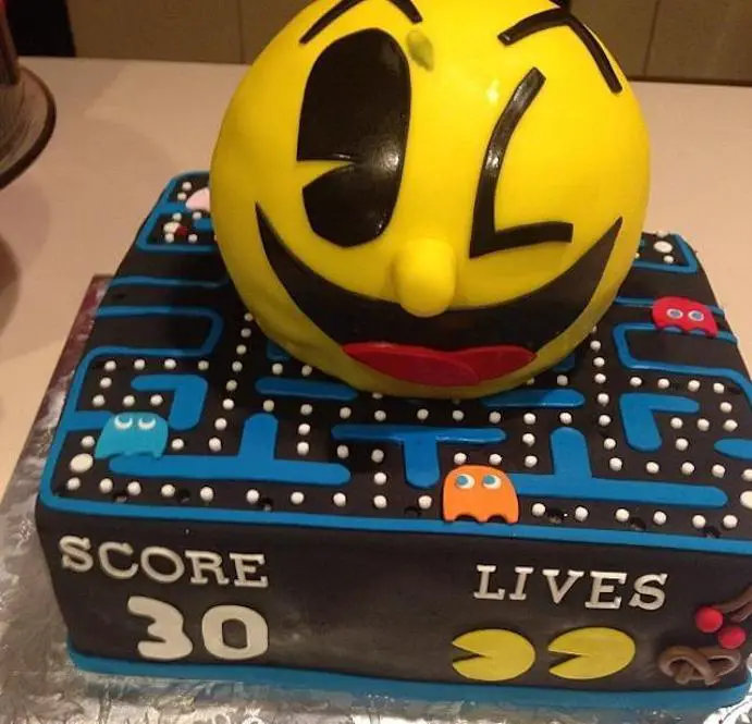 pacman birthday cakes