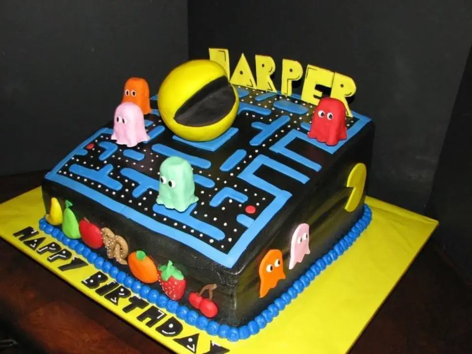 pacman birthday cakes