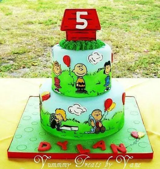 peanuts birthday cake